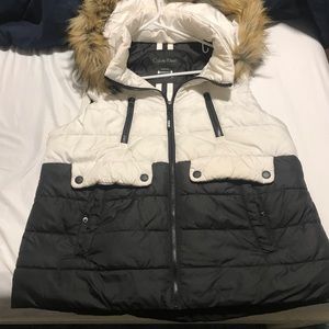 Calvin Klein Vest